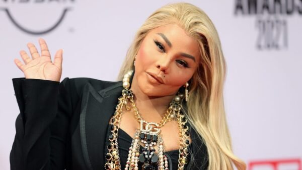 Lil’ Kim says